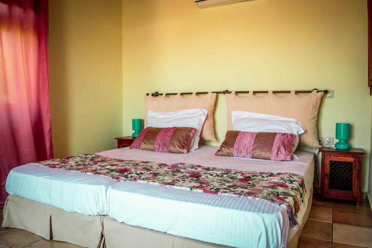 Niriides Villas Old Listing Hersonissos  Dış mekan fotoğraf